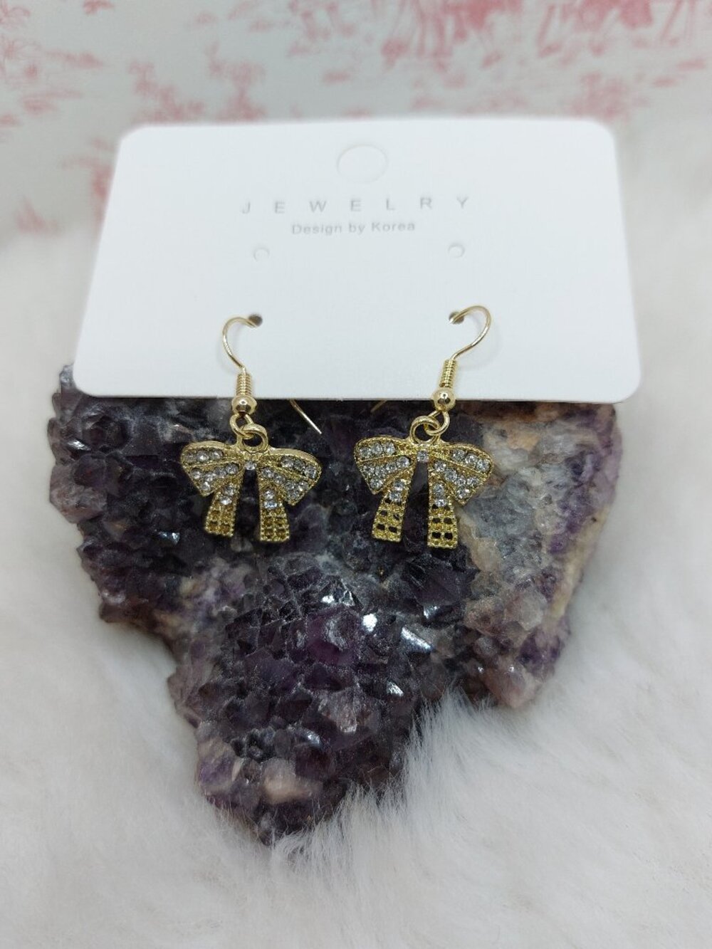 Charming Gold-toned Bow Dangle Earrings Sparkling Rhinestone Ribbon Loops